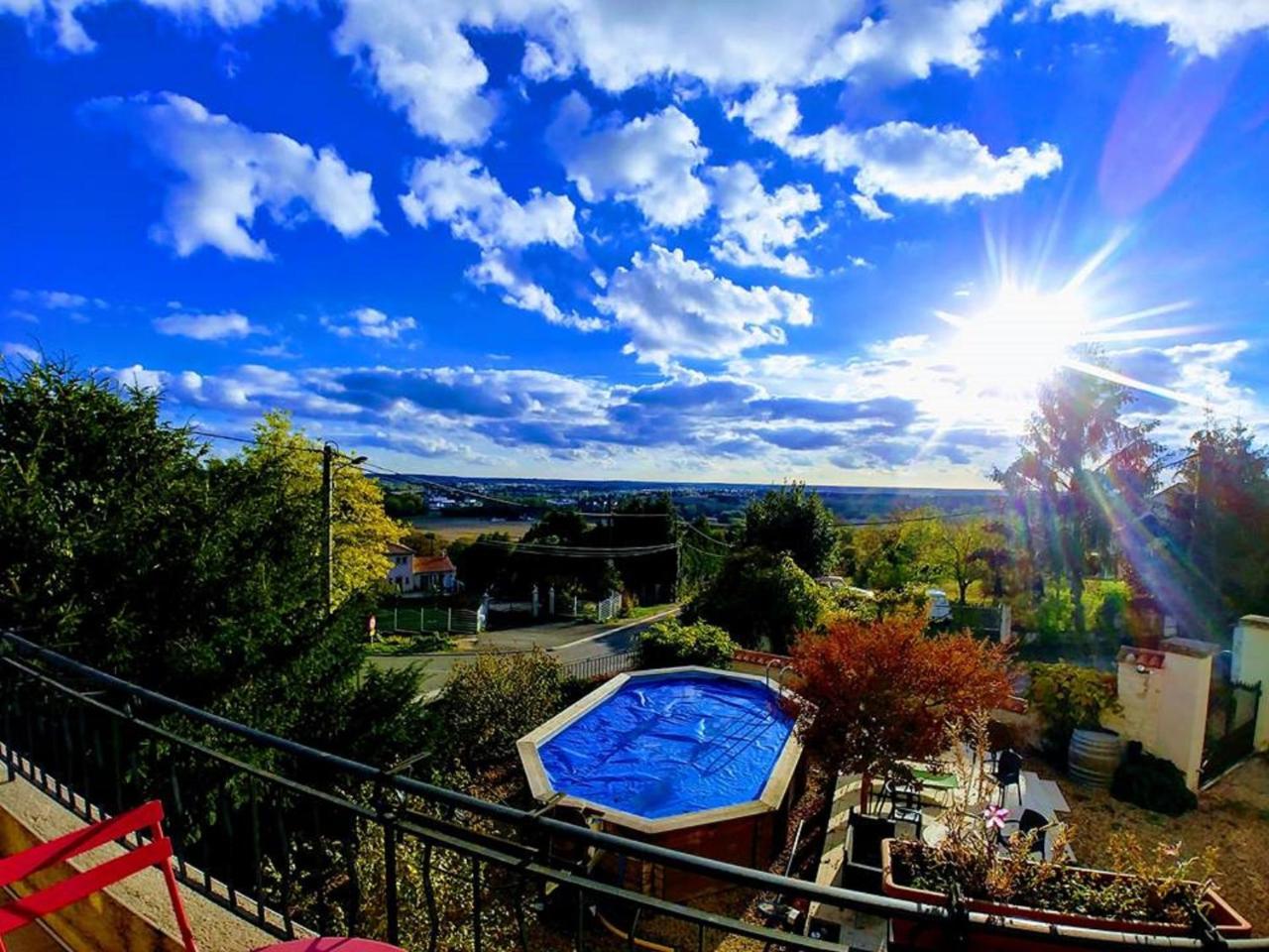 مبيت وإفطار Beaumont  Manoir Le Cristal " Les Entrees Du Futuroscope A Petit Prix المظهر الخارجي الصورة